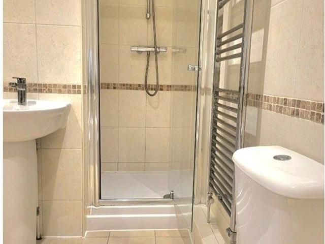 Seymer Road, Romford RM1, 2 bed bungalow to rent, £2,200 pcm | PrimeLocation
