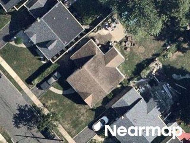 Seymour Ave