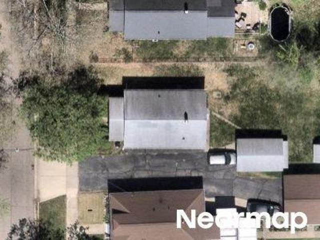 Seymour Ave