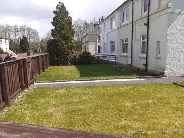 Seymour Avenue, Kilwinning KA13, 2 bed flat to rent, £650 pcm | PrimeLocation