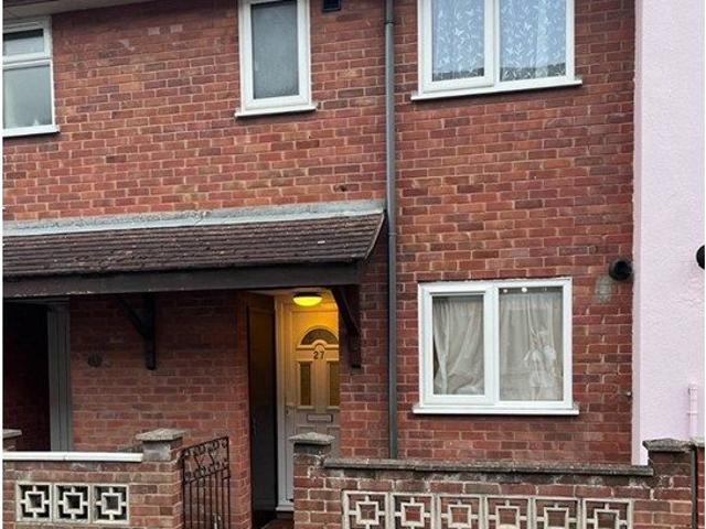 Seymour Court, Harwich CO12, 2 bed terraced house to rent, £950 pcm | PrimeLocation