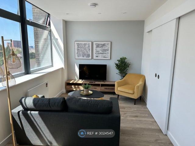 Seymour Grove, Manchester M16, 1 bed flat to rent, £1,150 pcm | PrimeLocation