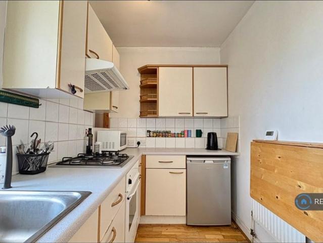 Seymour Place, London, W1H 1 bed flat to rent £2,750 pcm £635 pw
