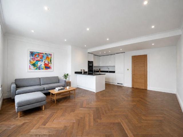 Seymour Place, London, W1H 1 bed property to rent £3,700 pcm £854 pw