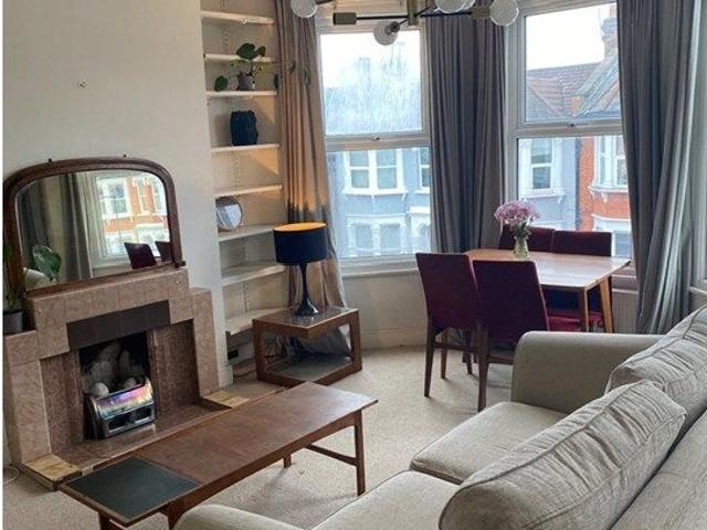 Seymour Road, London N8, 2 bed flat to rent, £2,100 pcm | PrimeLocation