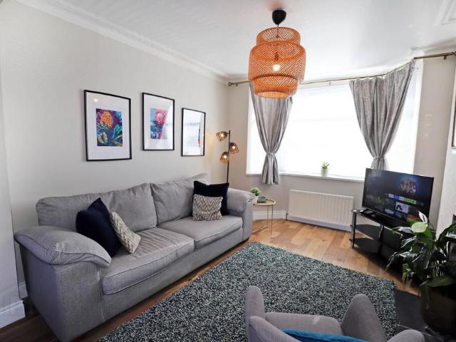 Seymour Street, Lisburn, BT27 4SY