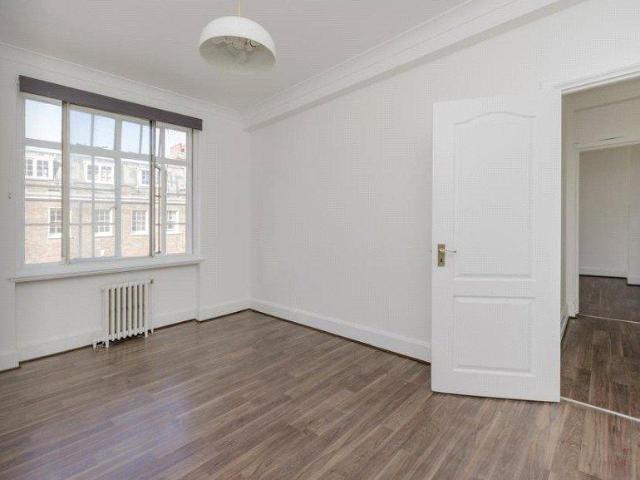 Seymour Street, London 2 bed apartment to rent £3,553 pcm £820 pw