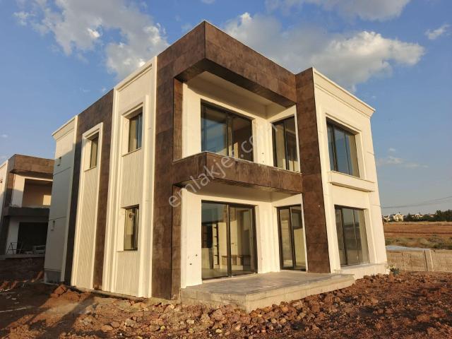 Seyrantepe Kent Orman Civarında Satılık Ultra Lüks 5+1 Satılık Villalar