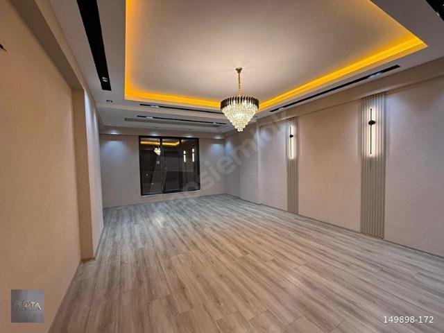 SEYRANTEPEDE 4+1 GENİŞ ARAKAT & DELUX DAİRE