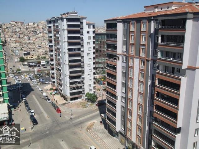 Seyrantepe'de Liv Hastane Yakını Satılık 2+1 Daire