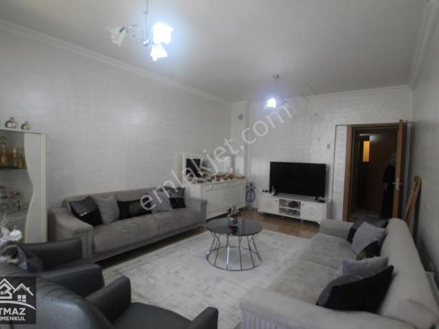 Seyrantepe'de Satılık 3+1 Yüksek Giriş Kat Daire