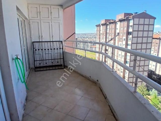 Seyrantepede Toki Dairesi Kiralık 2+1 Daire