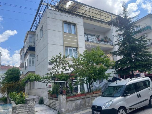 Seyran Caddesi Karakol Yanı 2+1 Mobilyalı Kombili