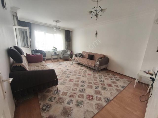Seyran Emlaktan Satılık Merkezi Konumda 3+1 Yüksek Giriş Daire