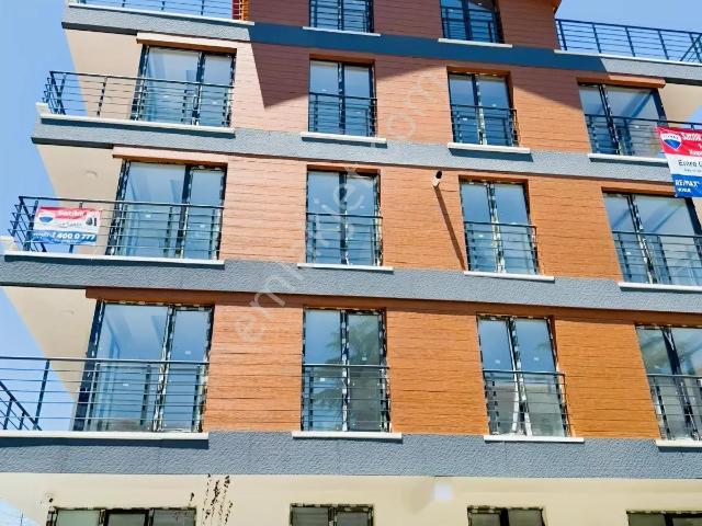 Seyranbağlarında Sıfır 3+1 Yerden Isıtma Kapalı Otopark Asansör