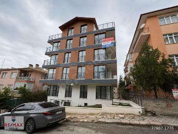 SEYRANBAĞLARINDA TAŞINMAYA HAZIR SIFIR 2+1 DAİRE