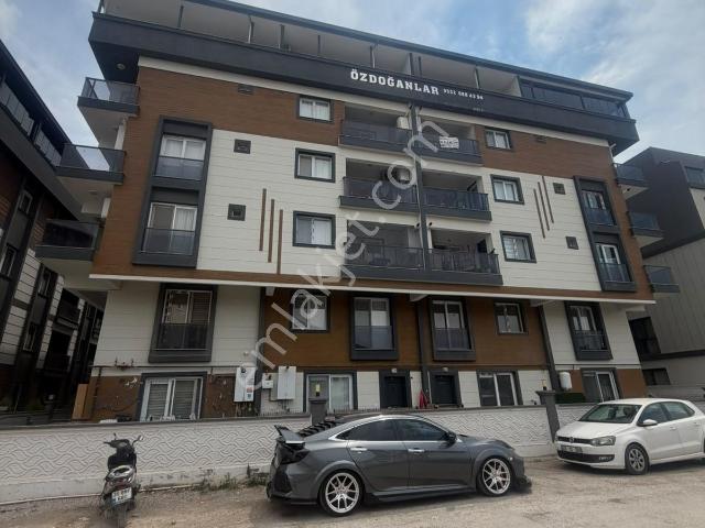 Seyrek 85. Yıl Cumhuriyet Mahallesinde Eşyalı 1+1 Kiralık Daire