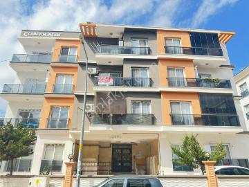 Menemen, İzmir ili, Ege Bölgesi - Balkon