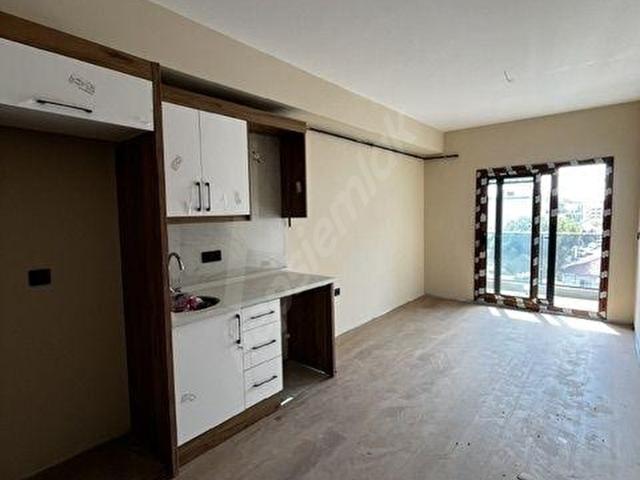 SEYREK ANA CADDE ÜZERİNDE SATILIK 1+1 DAİRE
