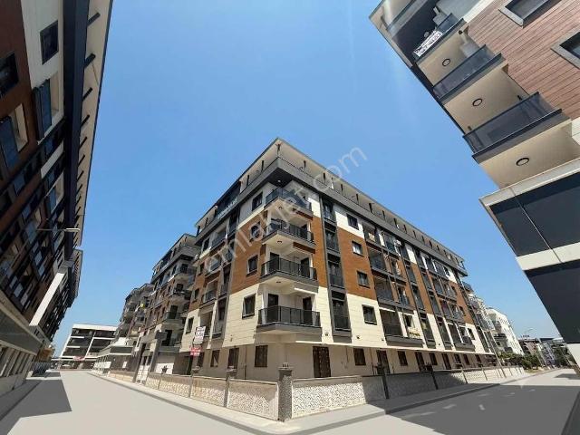 Seyrek Üniversite Yakını Full Eşyalı Kiralık 1+1 Daire