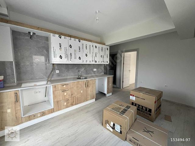 SEYREKKÖYDE ÜNİVERSİTE VE YOLA YAKIN ARAKAT KİRALIK 1+1 DAİRE