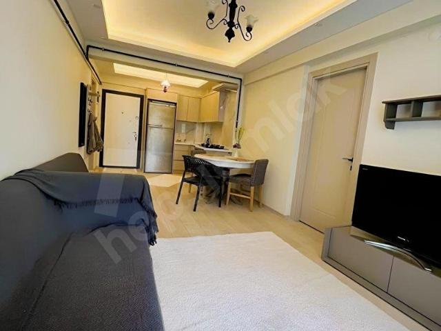 SEYREKKÖYDE ARAKAT EŞYALI KİRALIK 1+1 DAİRE