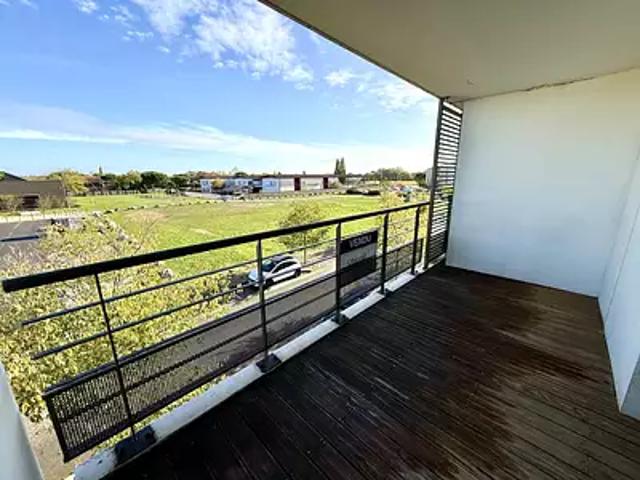 Seysses 31600 Achat / Vente appartement 3 pièces t3 au dernier étage parking