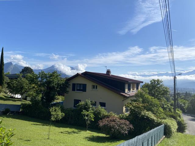 Seyssins Village Maison 143 m² + Terrain constructible détac. 143m² Seyssins