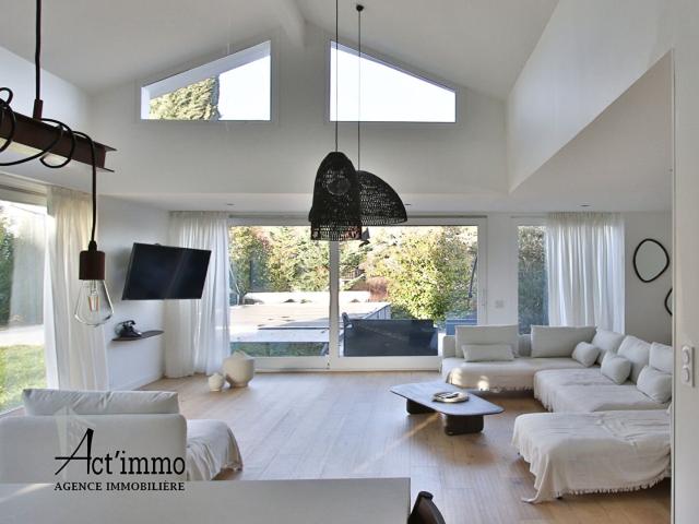 Seyssins Village villa de plain pied 5P+C 163m² Seyssins