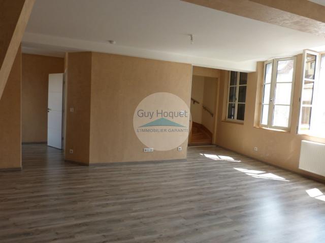SEZANNE * A LOUER DUPLEX