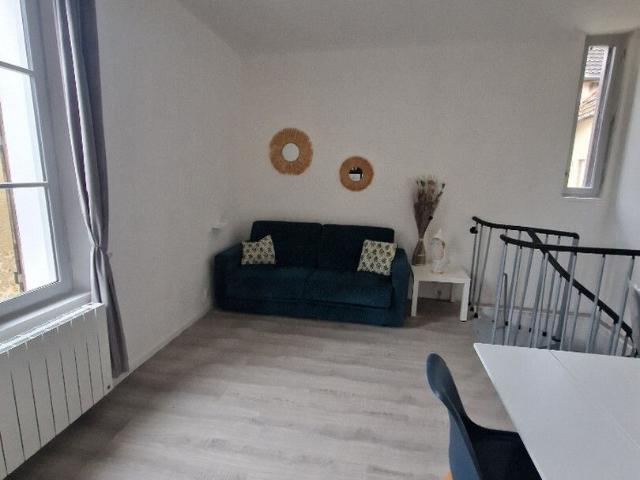 SEZANNE APPARTEMENT MEUBLE ET EQUIPE TYPE 2
