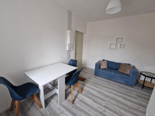 SEZANNE APPARTEMENT MEUBLE ET EQUIPE TYPE 2
