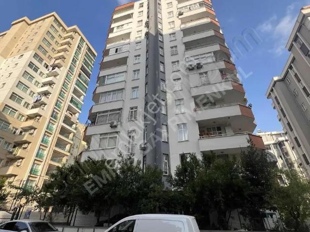 Sezar Hastane Civ.3+1*kapalı Mutfak*kombili*parkeli Satılık