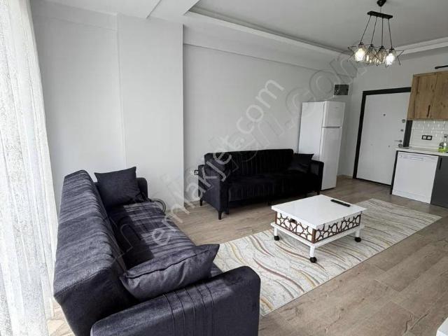 Sezer Emlaktan Şehir Hastanesi Yakını Eşyalı 1+1