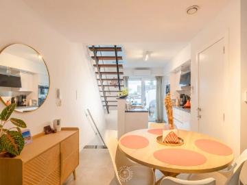 Sfeervol duplex appartement met terras en 1 slaapkamer