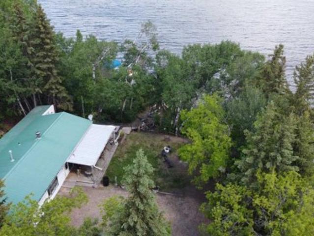 Sk 701 Rae Street In Makwa, Loon Lake, SK, S0M 1N0 house for sale | Listing ID A2332 | Royal LePage