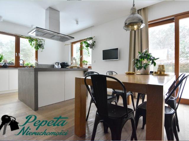 Ekskluzywna posiadłość 280 m2 z sauną i garażem