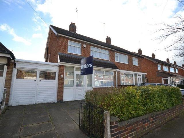 Skelton Drive, Leicester LE2, 3 bed semi detached house to rent, £1,100 pcm | PrimeLocation