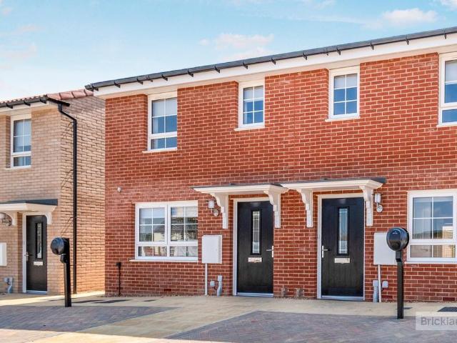 Skelton Drive, Thurston, BURY ST. 2 bed house to rent £1,350 pcm £312 pw