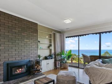 Skenes Surf Shack