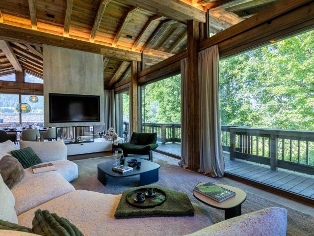 Ski In & Ski Out Luxus Lodges mit touristischer Widmung in sonniger Hanglage