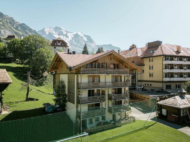 Ski in/Ski out Penthouse in Wengen