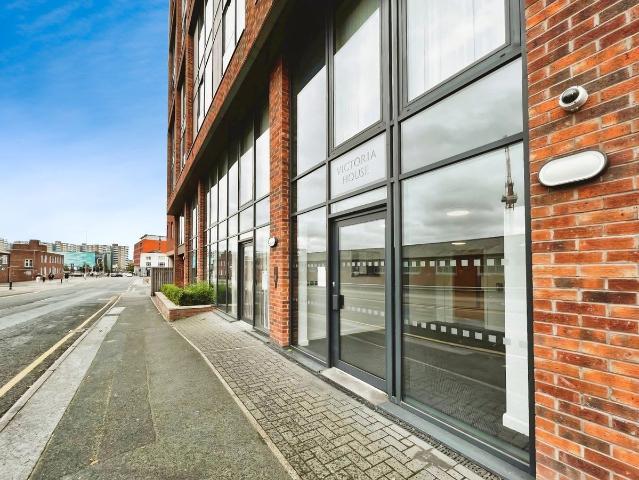 Skinner Lane, Leeds, West Yorkshire LS7, 1 bed flat to rent, £825 pcm | PrimeLocation