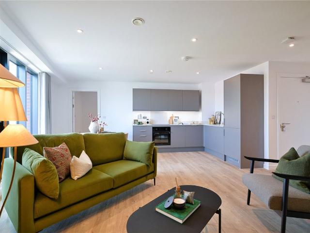 Skinner Street, Leeds LS1, 3 bed flat to rent, £1,987 pcm | PrimeLocation