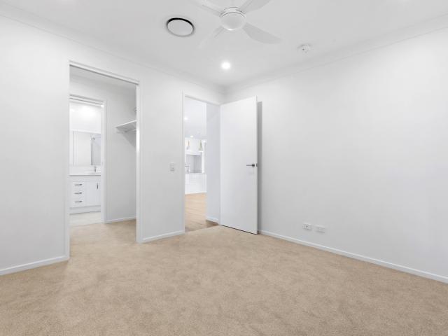 Skip the wait list new build luxury home