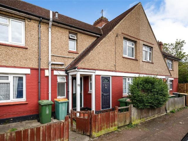 Skipsey Avenue, London E6, 3 bed flat to rent, £2,200 pcm | PrimeLocation
