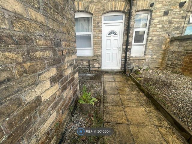 Skipton Road, Keighley BD20, 1 bed flat to rent, £560 pcm | PrimeLocation