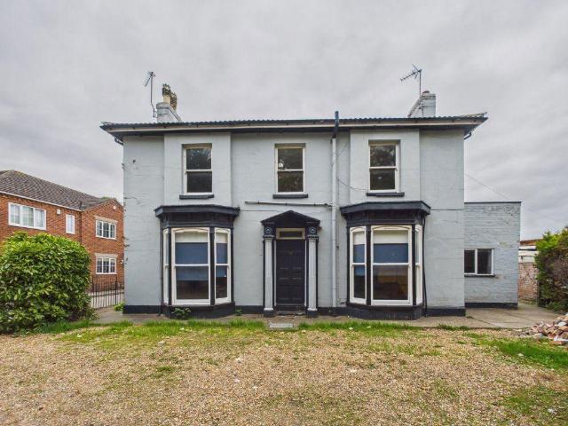Skirbeck Road, Boston, Lincolnshire Studio to rent £600 pcm £138 pw