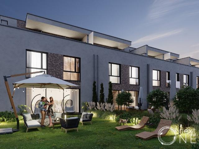 Skrajny segment 187 m² z dużym ogródkiem 251 m² w Wawer