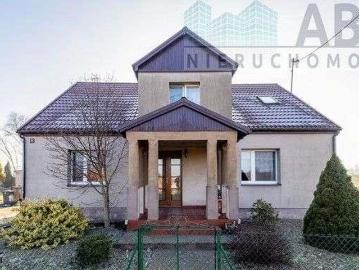 Przestronny dom 209 m2 w spokojnej okolicy z pięknym otoczeniem
